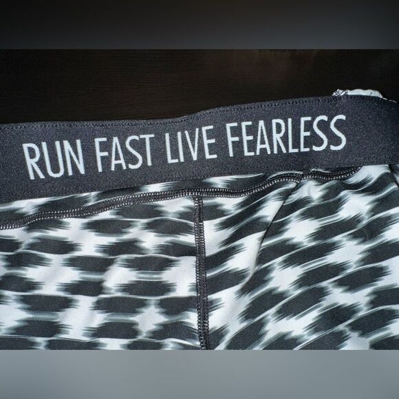 Nike Running Women’s Dri Fit Athletic Leggings Size M - Picture 6 of 9